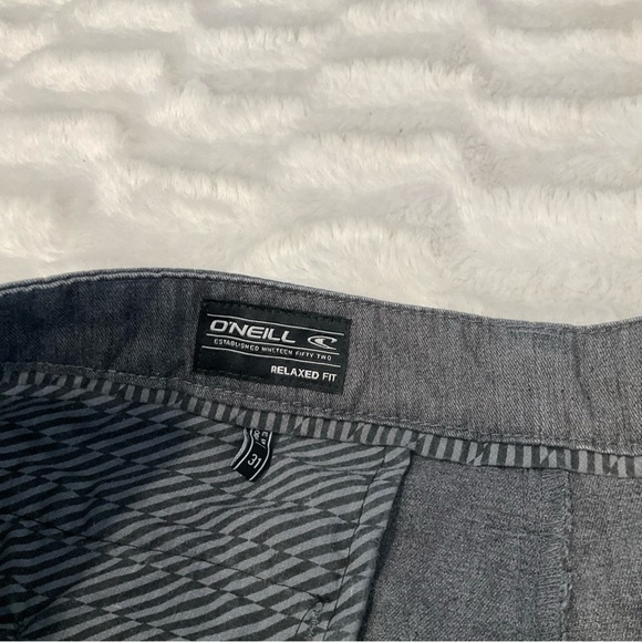 O'Neill Mens  Relaxed Fit Chino Shorts Dark Gray Size 31 - Picture 3 of 12